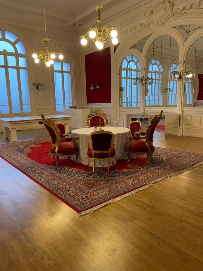 Salon Boyer Hotel Épernay Kültér fotó